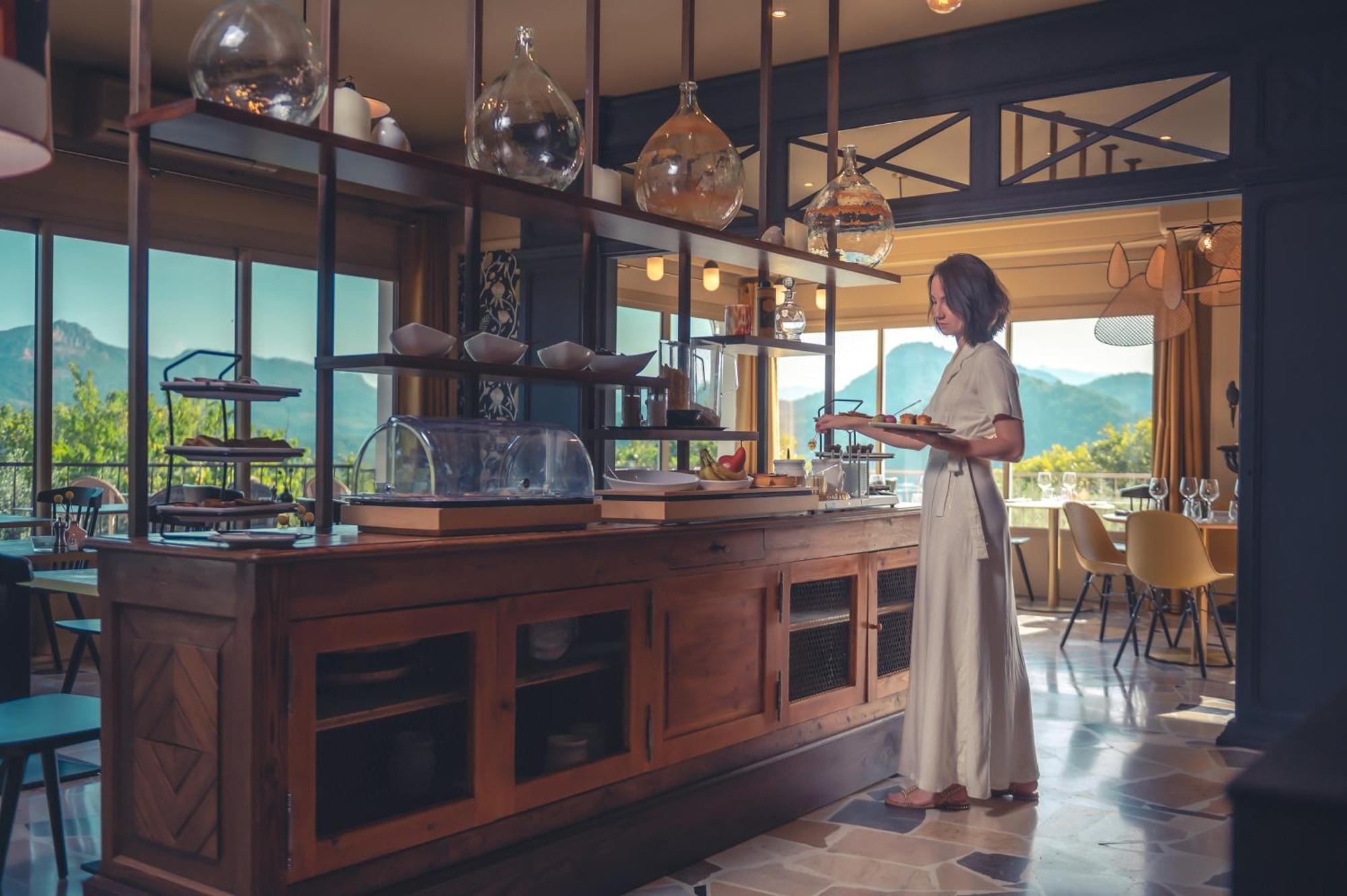 Logis Hotel Restaurant Le Plantevin Propiac Ngoại thất bức ảnh