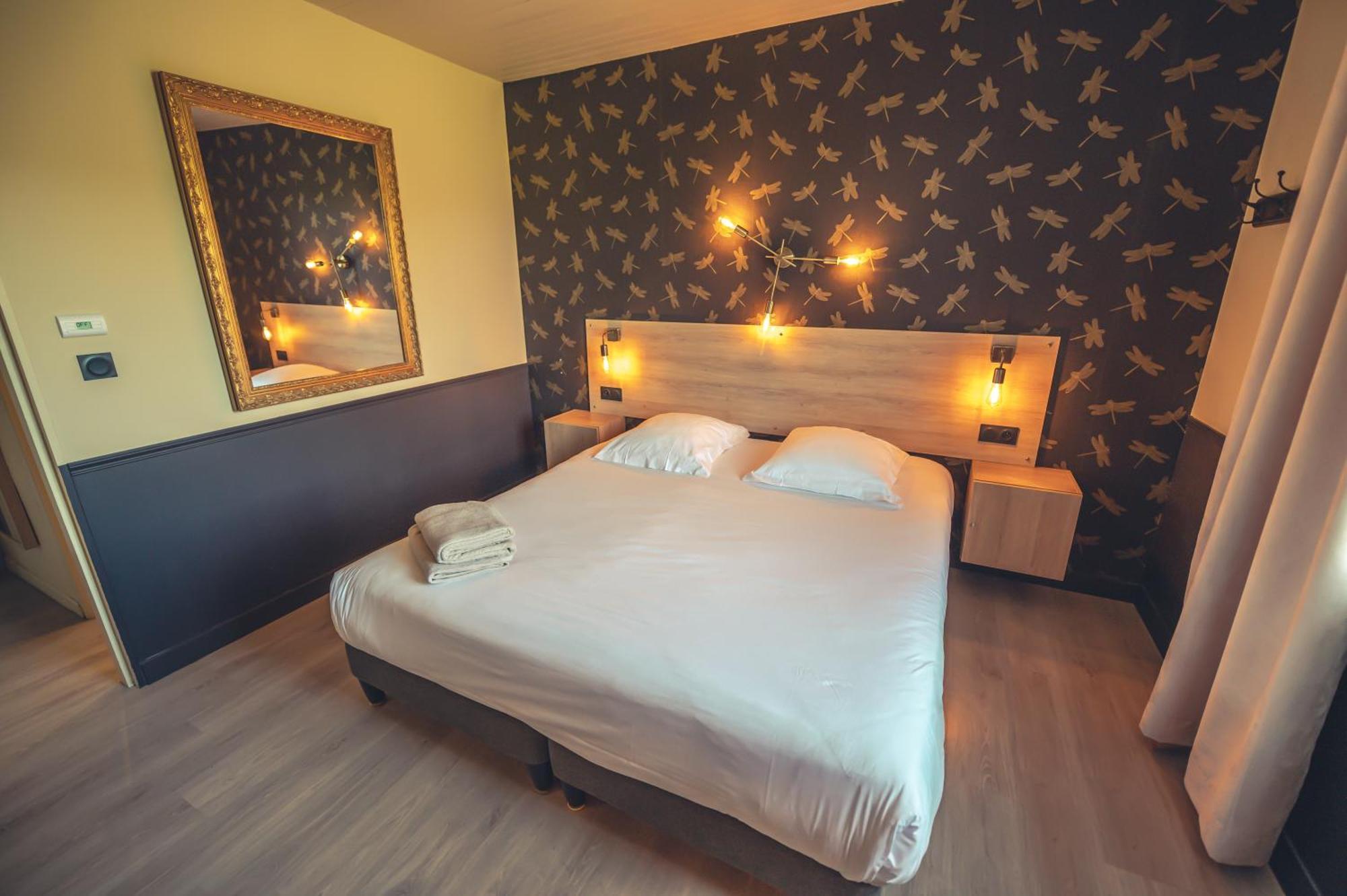 Logis Hotel Restaurant Le Plantevin Propiac Ngoại thất bức ảnh